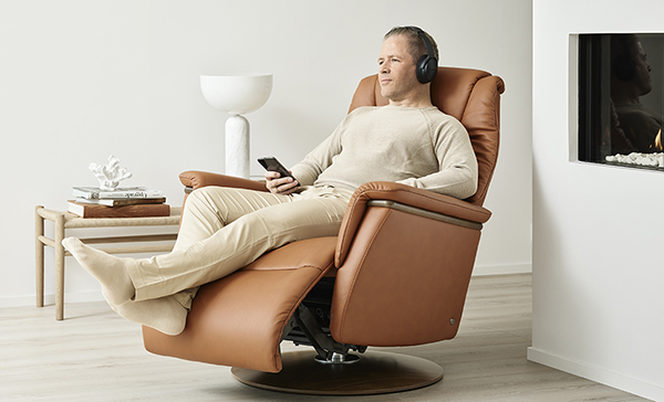 Stressless Max Recliner Swivel Relaxer Chair